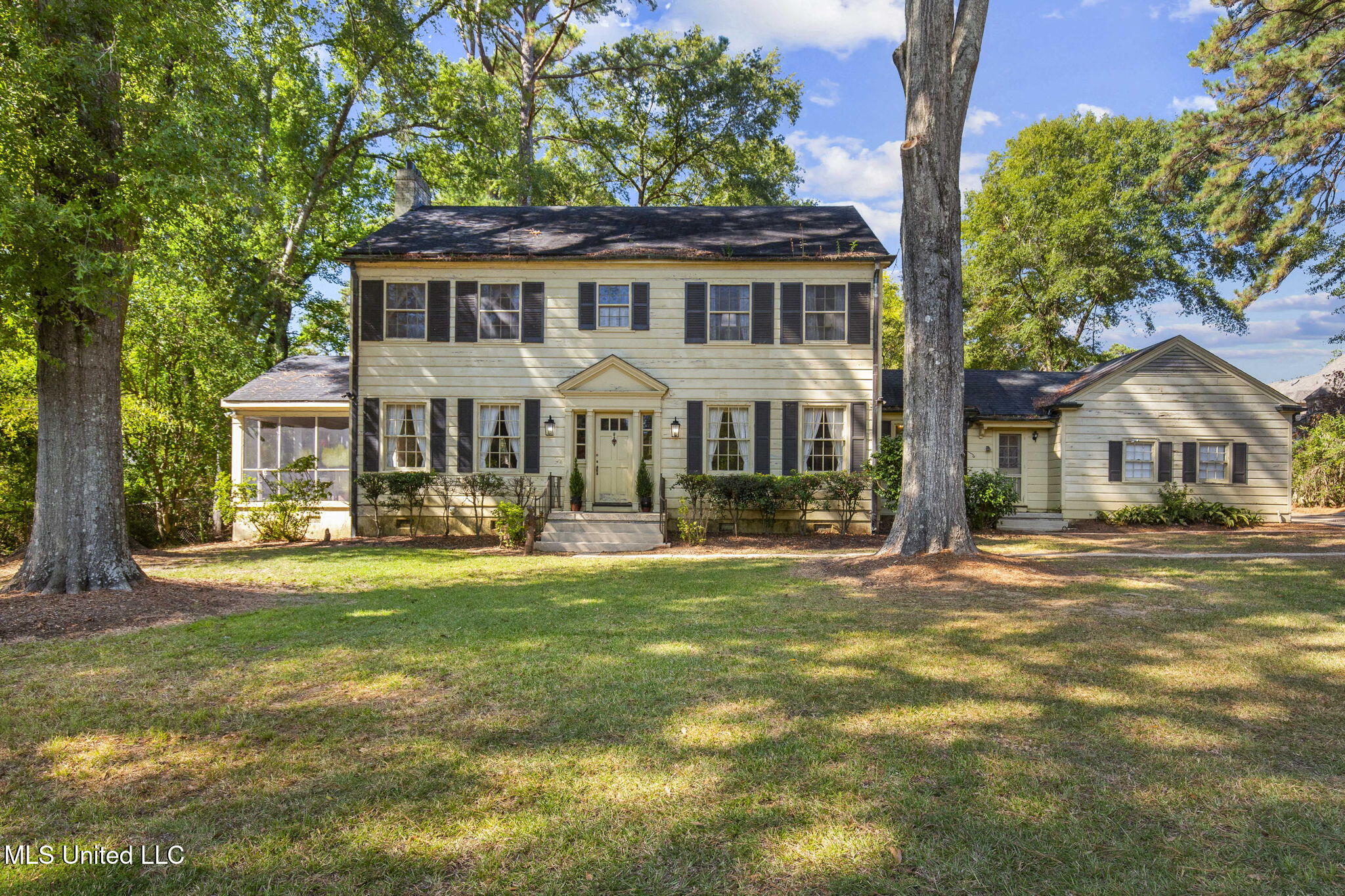 4019 Old Canton Road Jackson, MS 39216 - Photo 2 of 82 front elevation