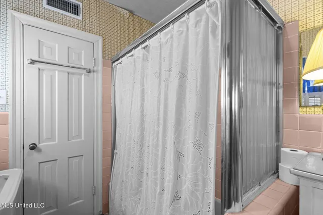 $599,000 | 4019 Old Canton Road, Jackson, MS 39216