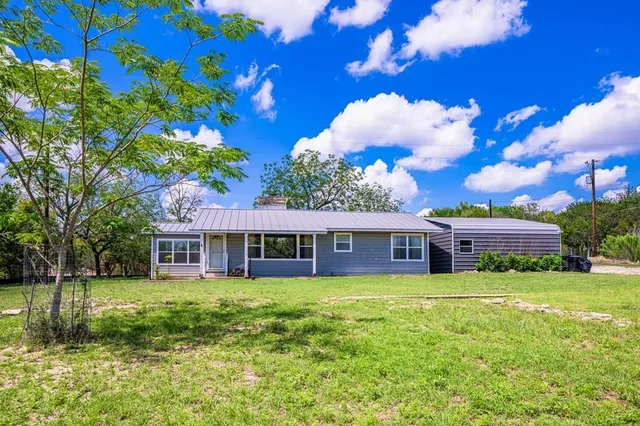 $499,000 | 3420 Junction Highway, Ingram, TX 78025