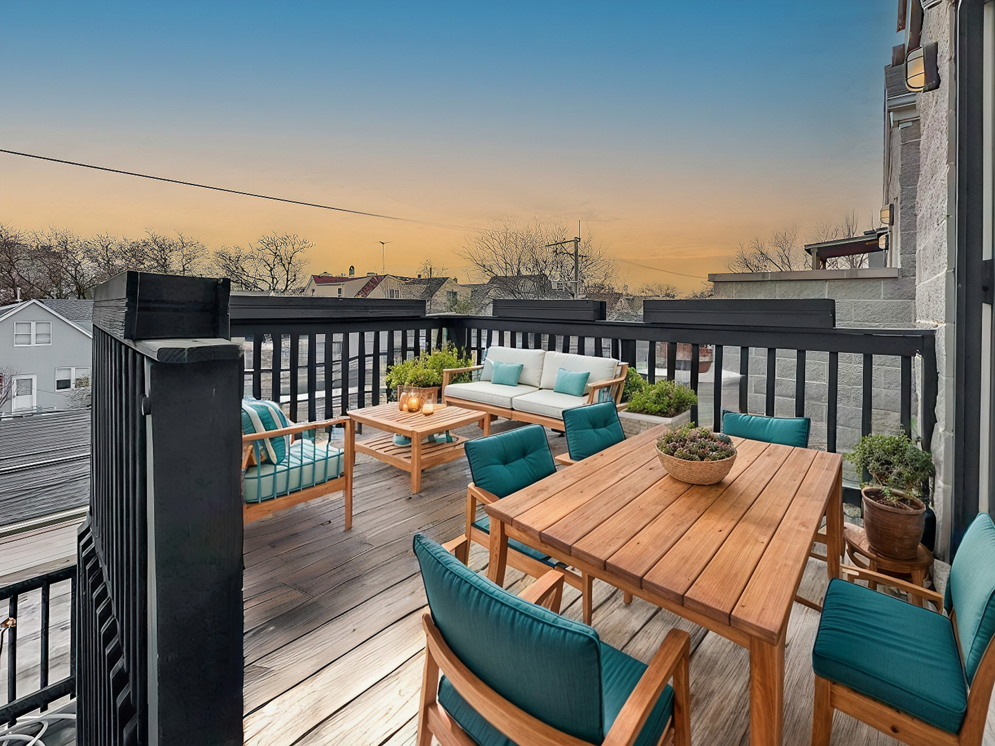 3041 North Racine Avenue, Unit 3 Chicago, IL 60657 - Photo 12 of 23 Gallery Image 12