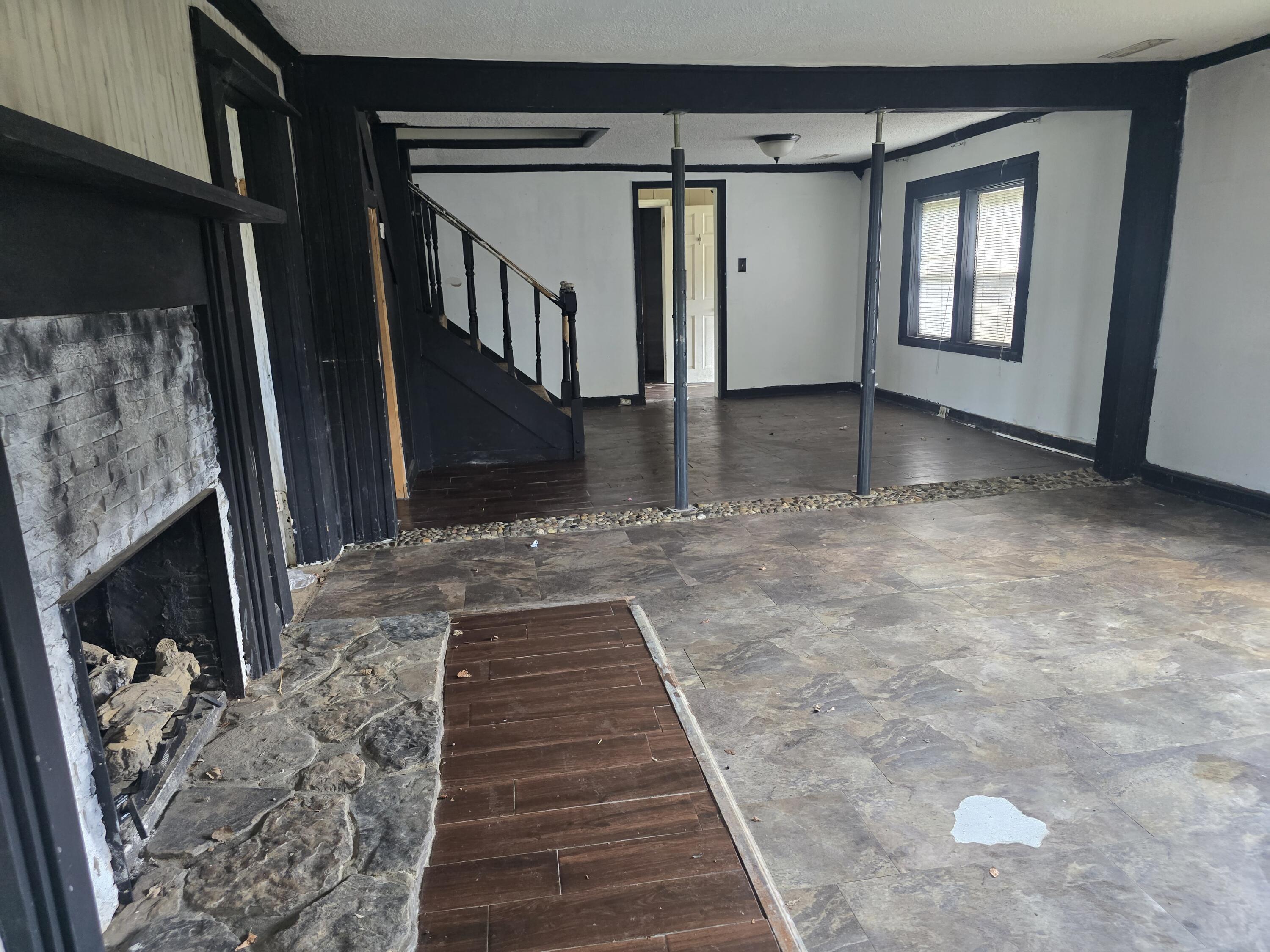77 Curd Road Williamsburg, KY 40769 - Photo 3 of 24 20260630_163145