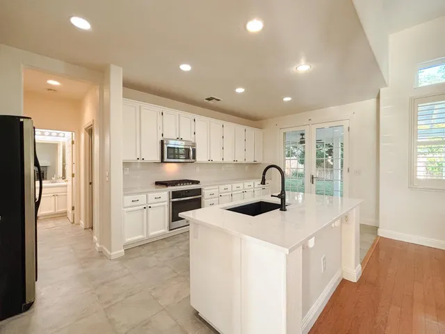 $659,000 | 8008 Horncastle Avenue, Roseville, CA 95747