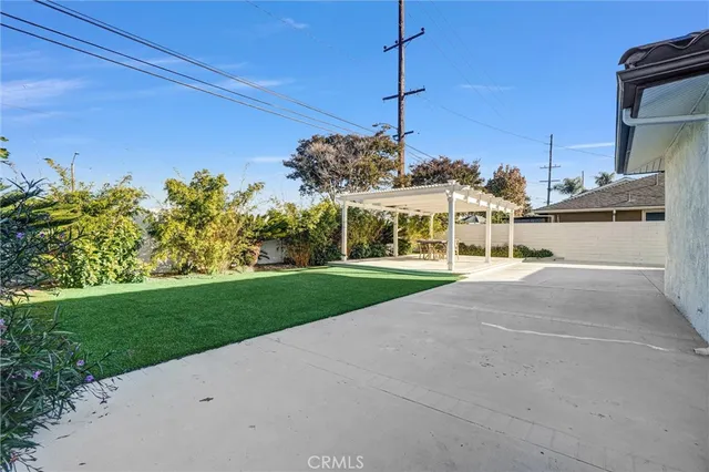 $1,799,500 | 9171 Regatta Drive, Huntington Beach, CA 92646