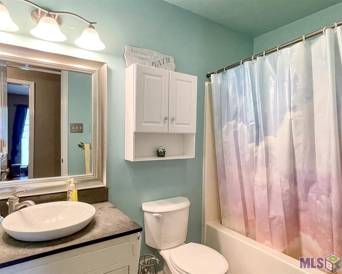 10926 Crossover Road Denham Springs, LA 70726 - Photo 8 of 9