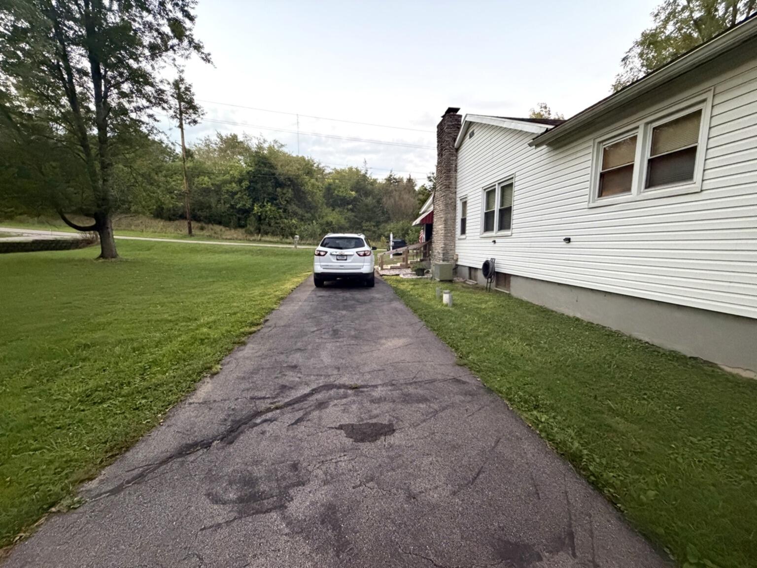 733 Test Road Richmond, IN 47374 - Photo 5 of 29 1536x1152