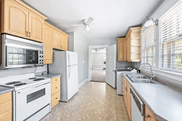 a view of a walk in closet