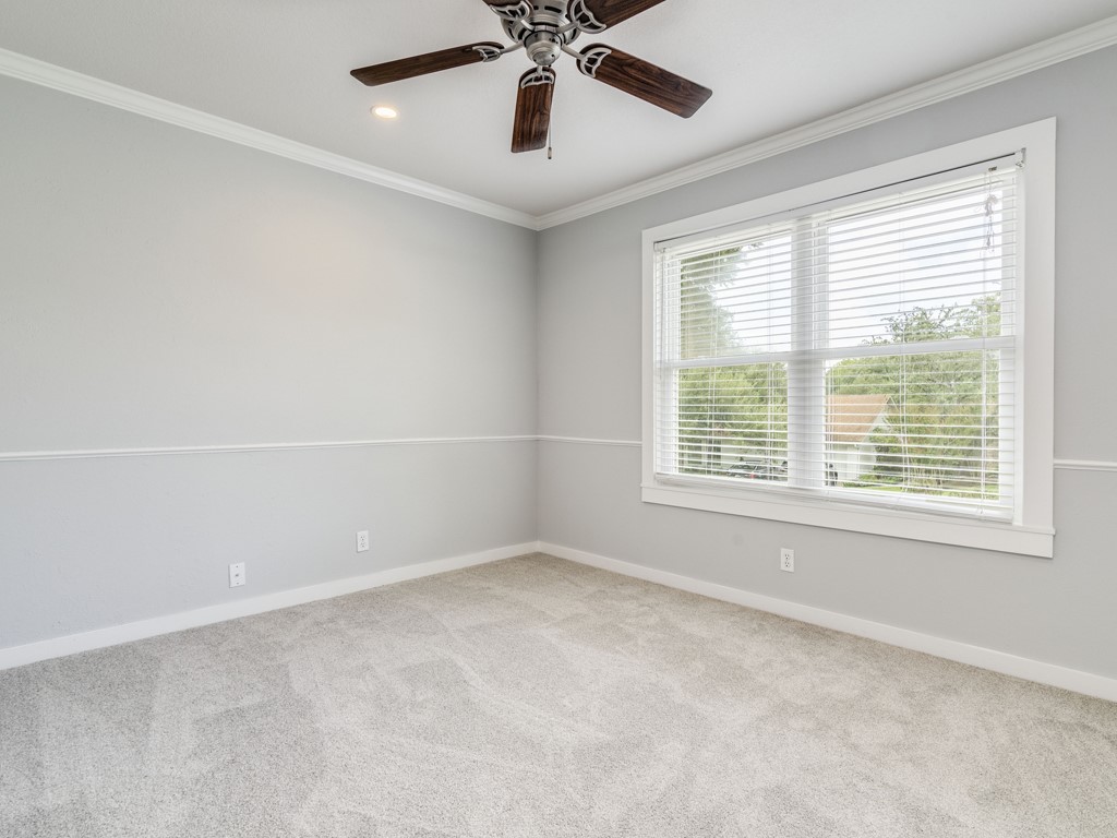 11405 Pyreneese Drive Austin, TX 78759 - Photo 26 of 37