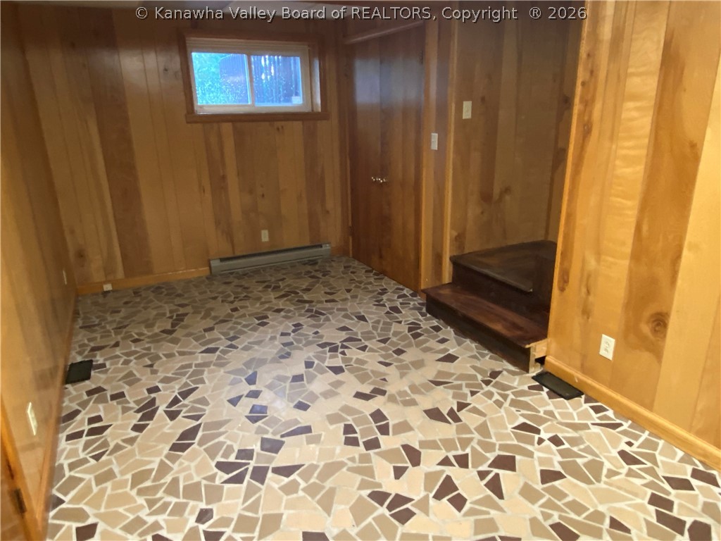 2239 Smith Road Charleston, WV 25314 - Photo 13 of 22 Gallery Image 13