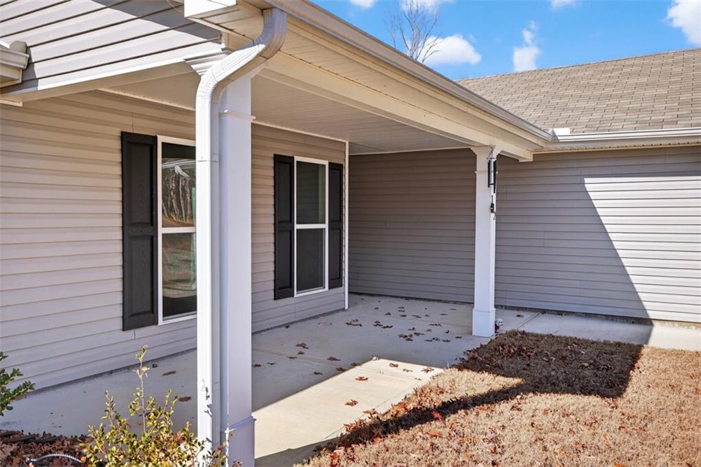 142 Rolling Wds Lane Colbert, GA 30628 - Photo 33 of 34 a view of backyard of the house