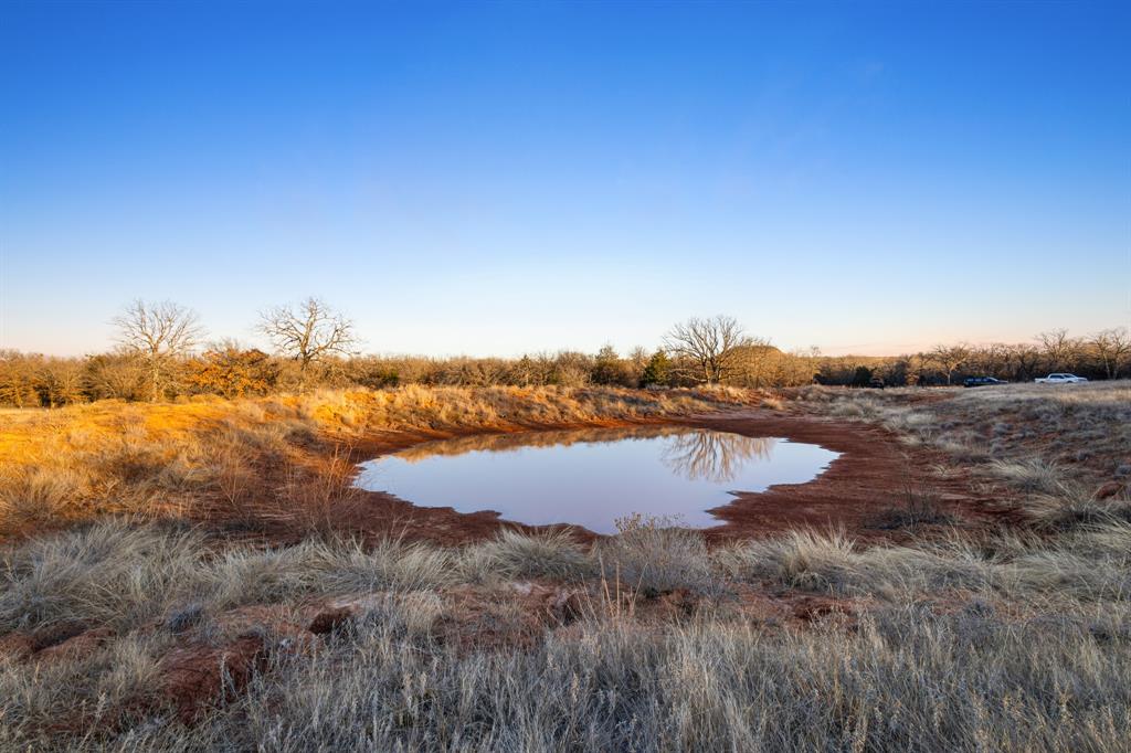 800 County Road 3519 Bridgeport, TX 76426 - Photo 3 of 9 a view of lake