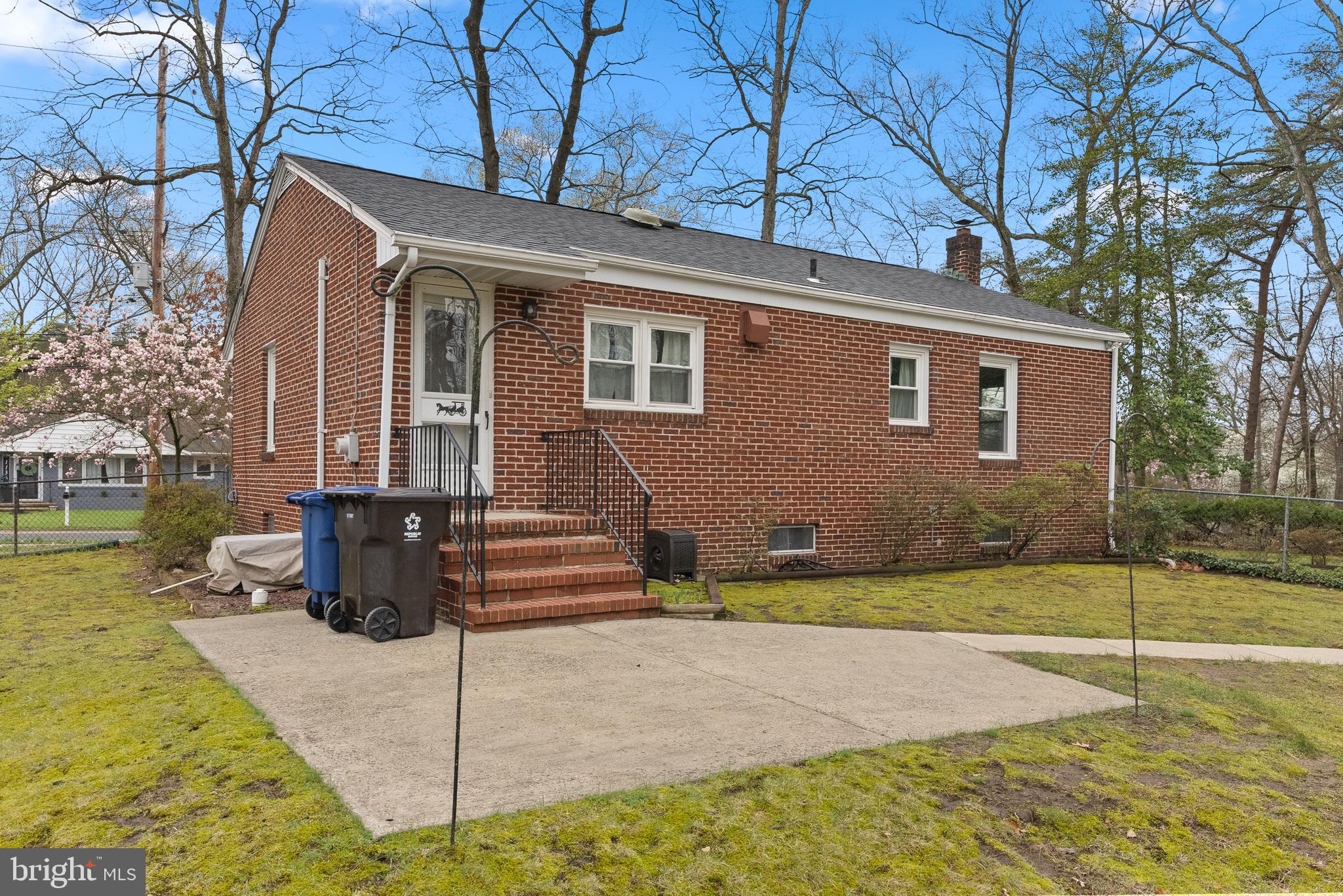 1155 South Fairview Street Delran, NJ 08075 - Photo 4 of 24 a front view of a house with garden