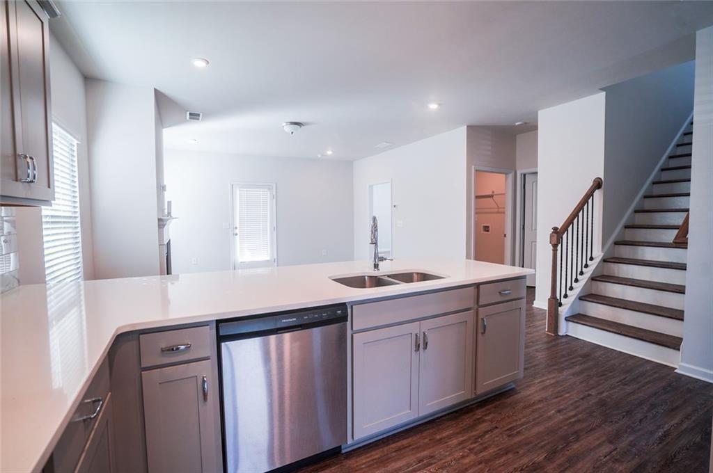 237 Sycamore Drive Calhoun, GA 30701 - Photo 6 of 46