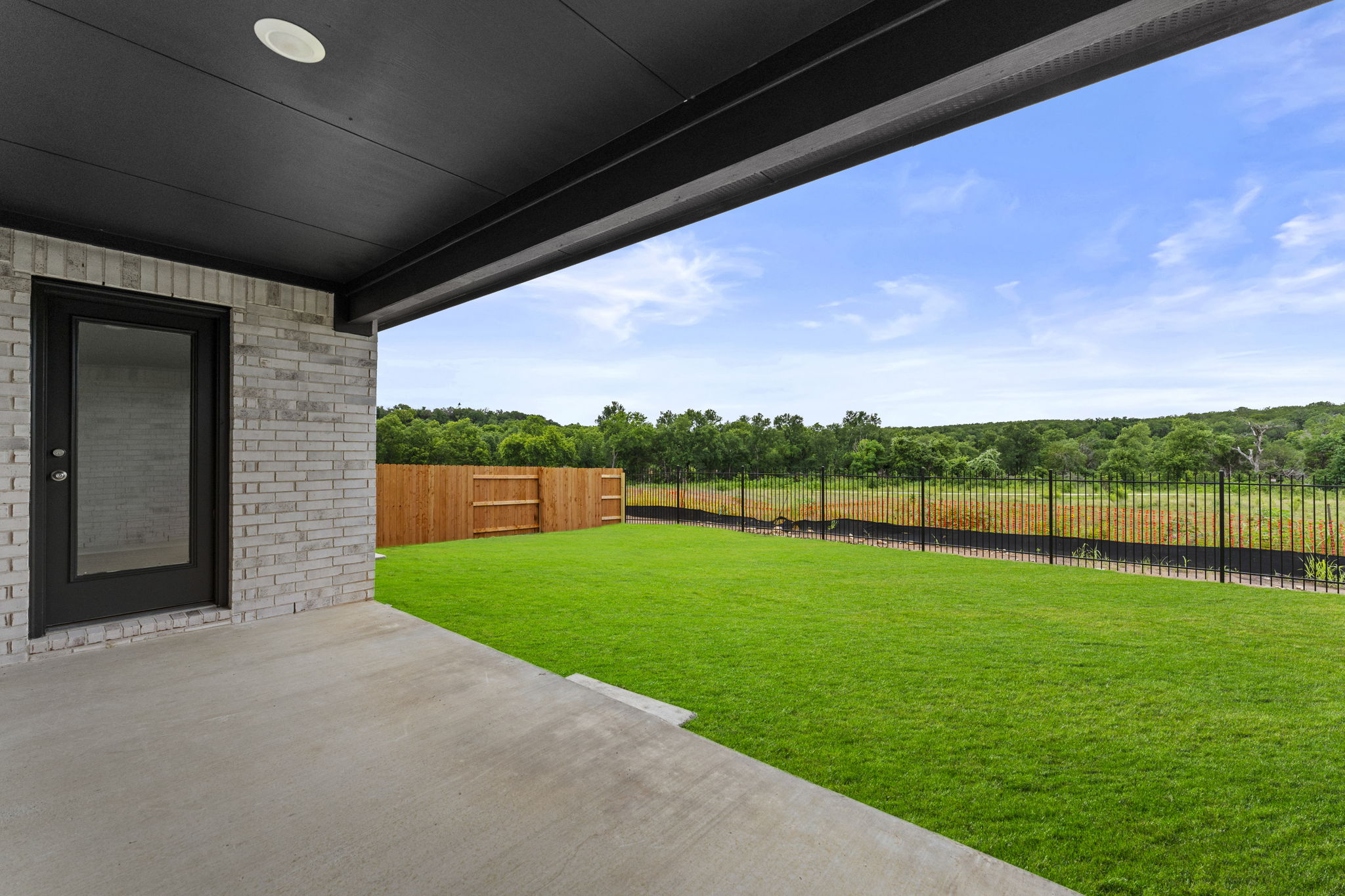 261 Rivers Edge Drive Georgetown, TX 78628 - Photo 28 of 30