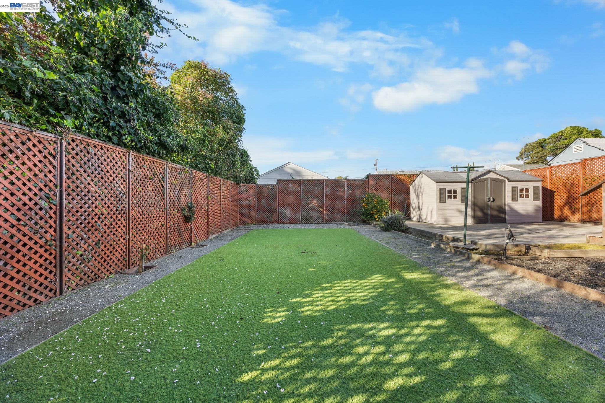 2672 Watson Street Castro Valley, CA 94546 - Photo 19 of 27