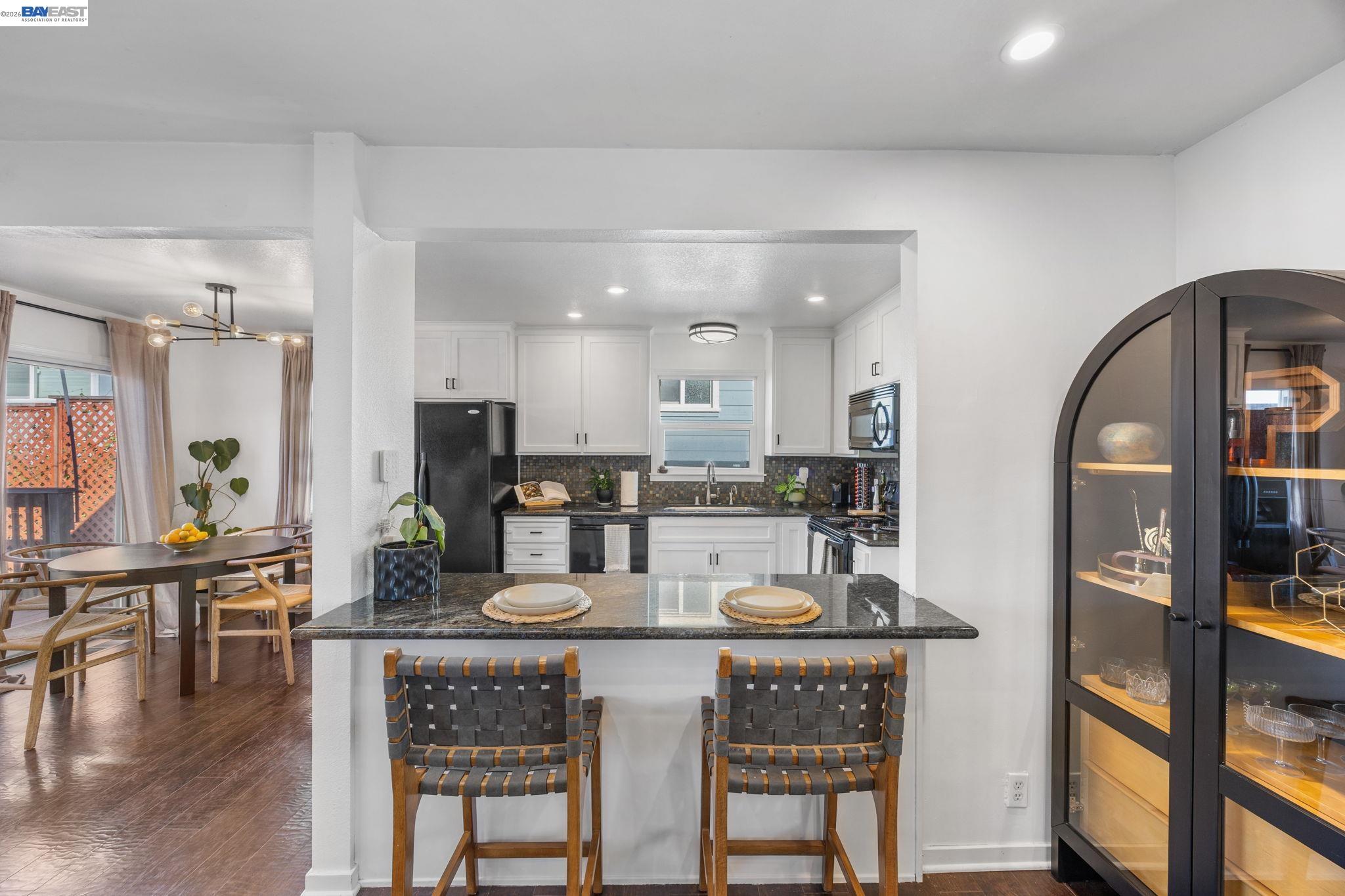 2672 Watson Street Castro Valley, CA 94546 - Photo 5 of 27