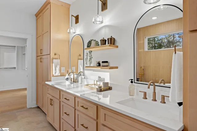 $989,000 | 123 Bree Drive, Anderson, SC 29621