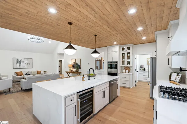 $989,000 | 123 Bree Drive, Anderson, SC 29621