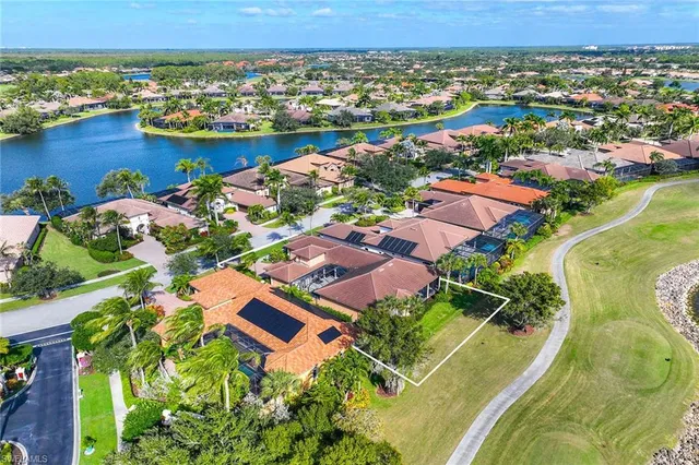 $1,689,000 | 8894 Shenendoah Circle, Naples, FL 34113