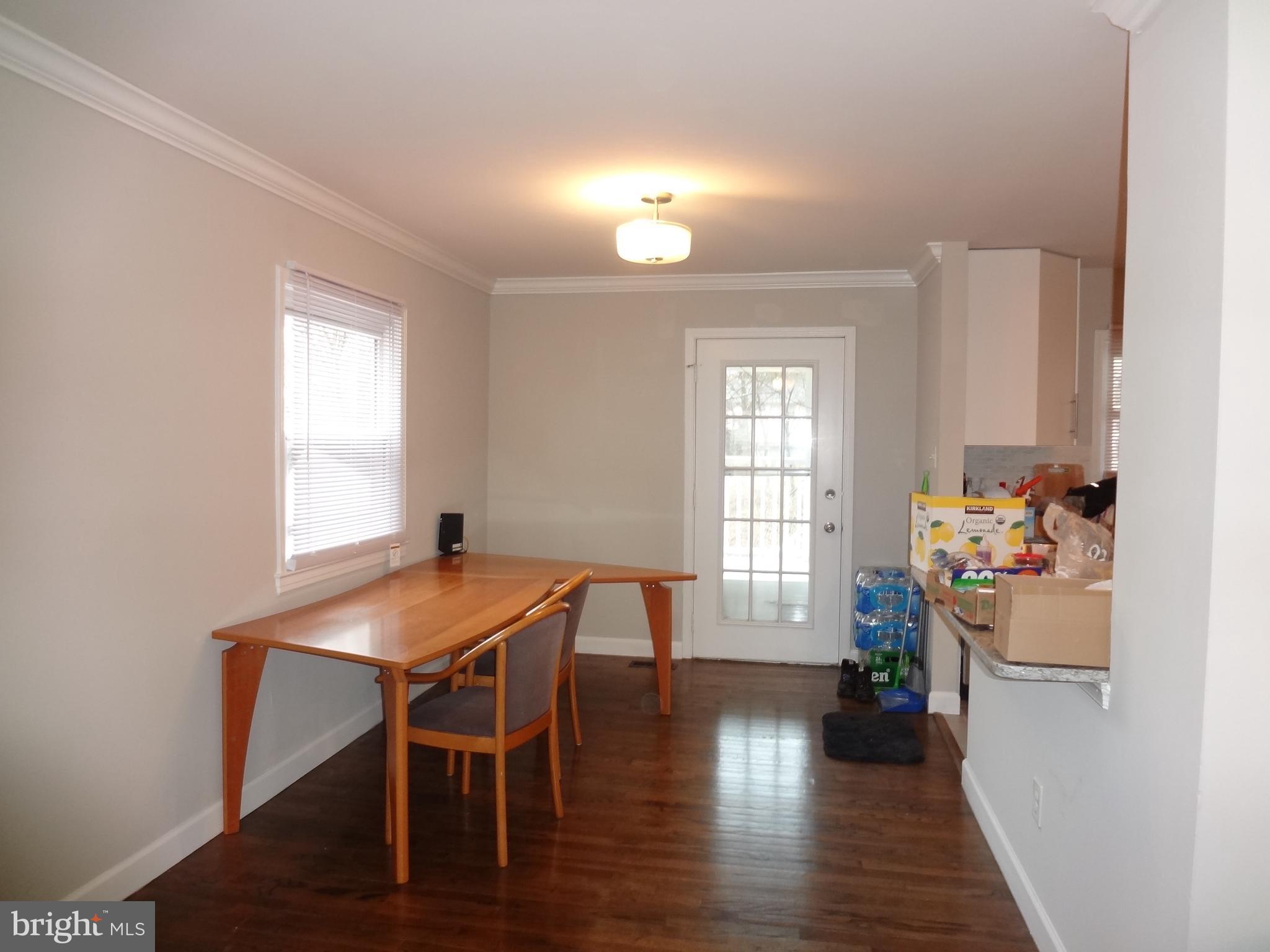 103 North Kennedy Road Sterling, VA 20164 - Photo 7 of 28 Dining Room