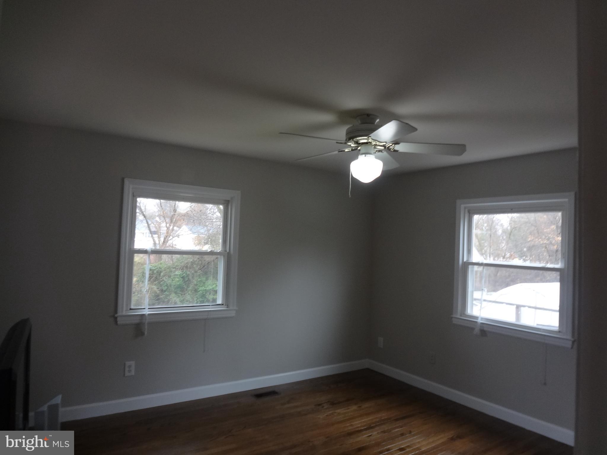 103 North Kennedy Road Sterling, VA 20164 - Photo 9 of 28 Bedroom 1