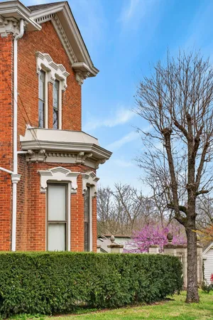 300 North Main Street, Springfield, TN 37172