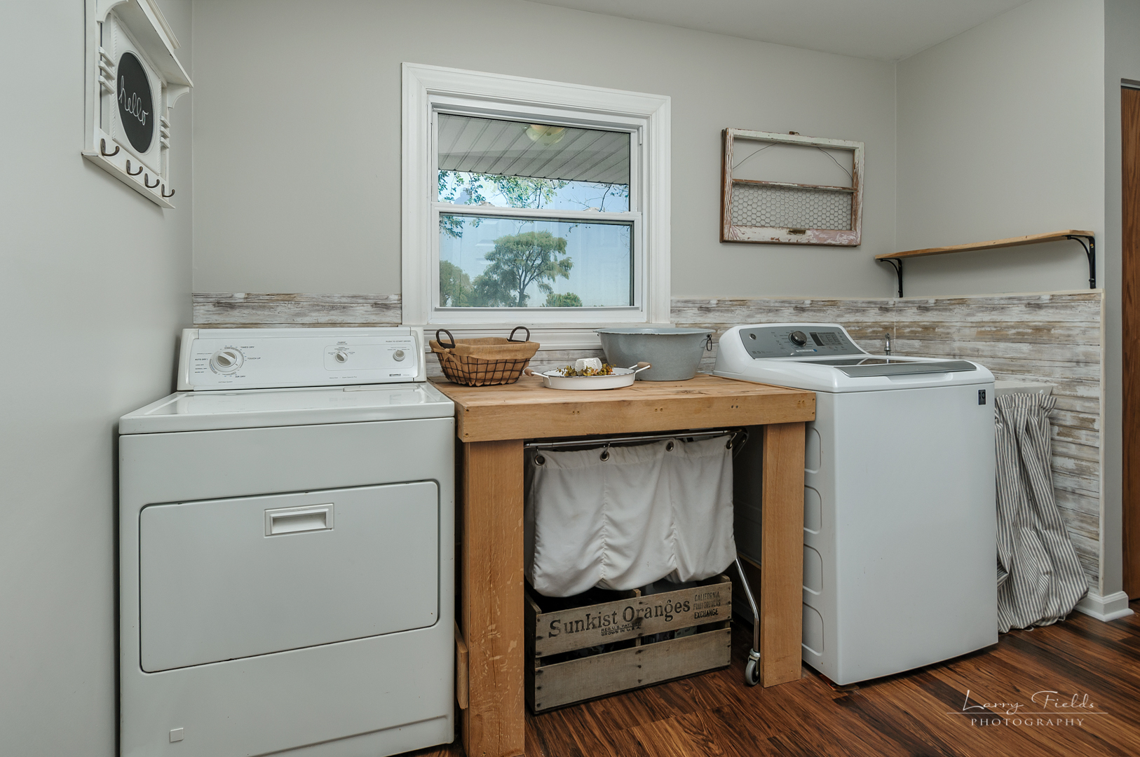 14725 Sears Road Plano, IL 60545 - Photo 17 of 26 a utility room with dryer and washer