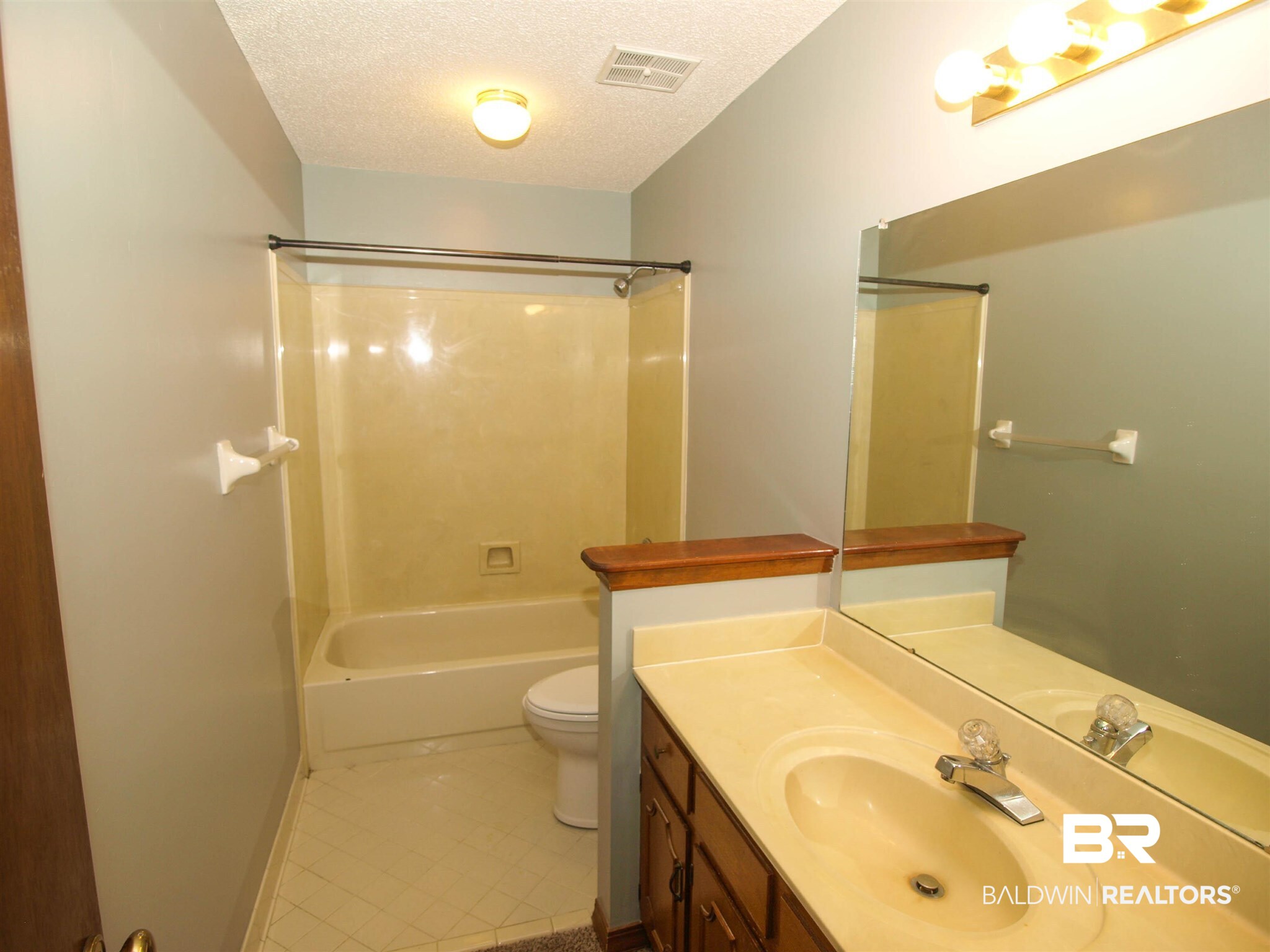 5517 Windmill Drive Mobile, AL 36693 - Photo 10 of 19
