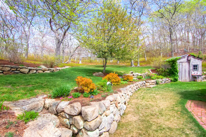 19 North Tabor Farm Road Chilmark, MA 02535 - Photo 21 of 24 Gallery Image 21