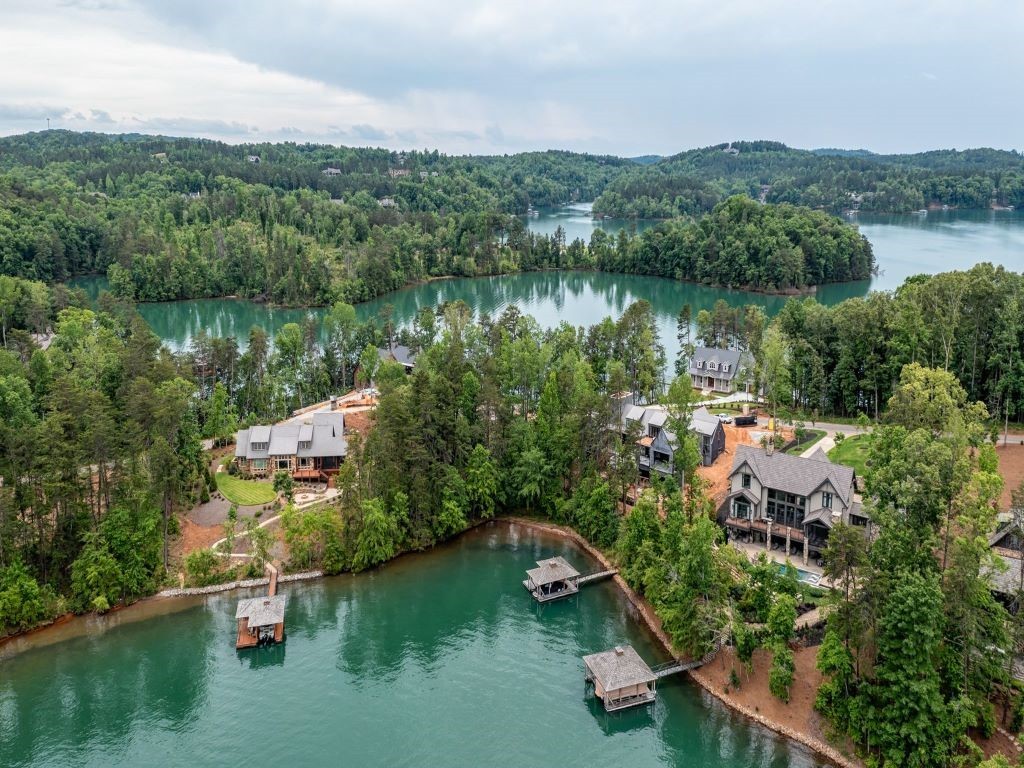 426 Peninsula Ridge Sunset, SC 29685 - Photo 5 of 8