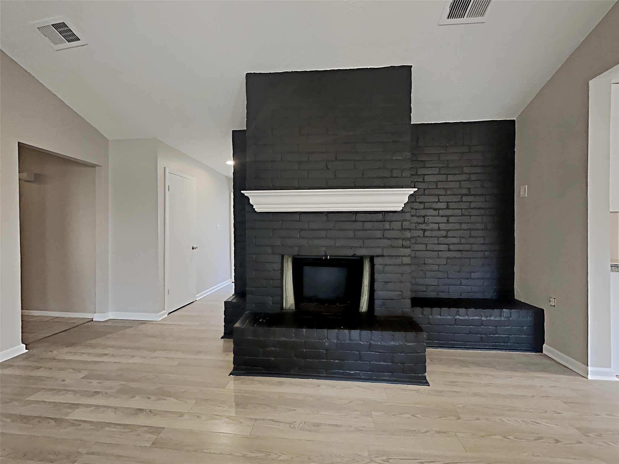 22506 Colonialgate Drive Spring, TX 77373 - Photo 2 of 15