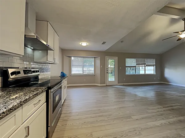 $1,725 | 22506 Colonialgate Drive, Spring, TX 77373