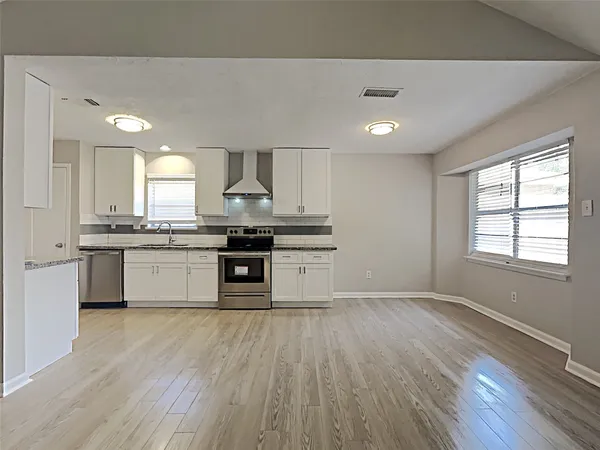 $1,725 | 22506 Colonialgate Drive, Spring, TX 77373