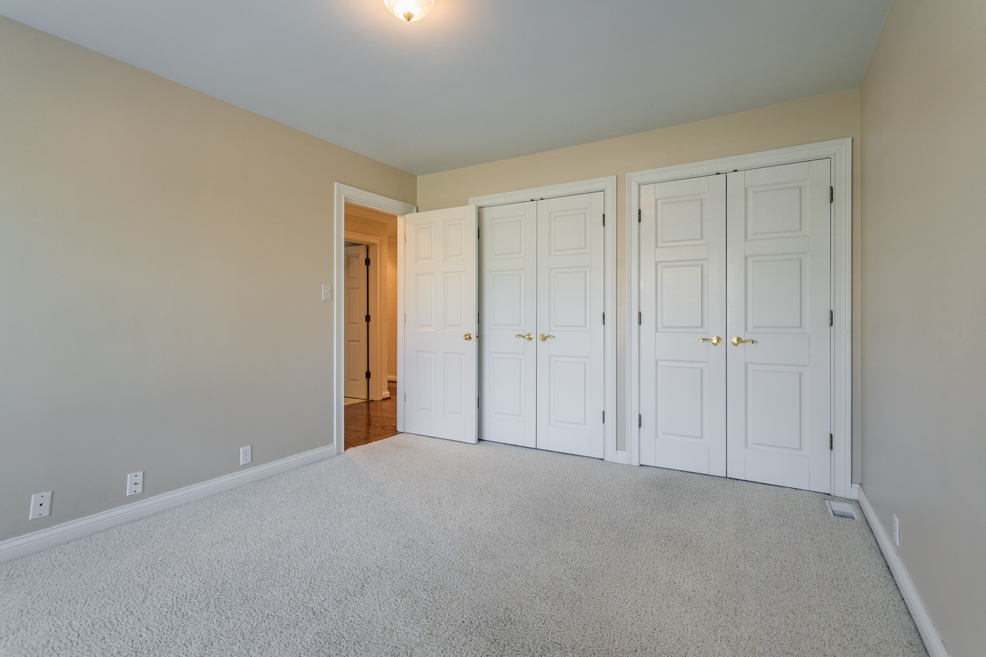 5901 Newburgh Road Evansville, IN 47715 - Photo 14 of 36 Gallery Image 14