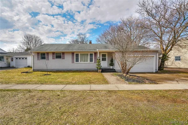 $175,000 | 4 Glenwood Drive, Arcade, NY 14009