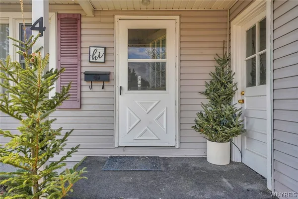 $175,000 | 4 Glenwood Drive, Arcade, NY 14009