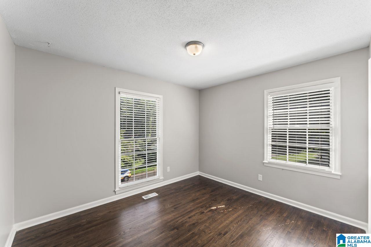 1017 Springview Street Birmingham, AL 35215 - Photo 11 of 35