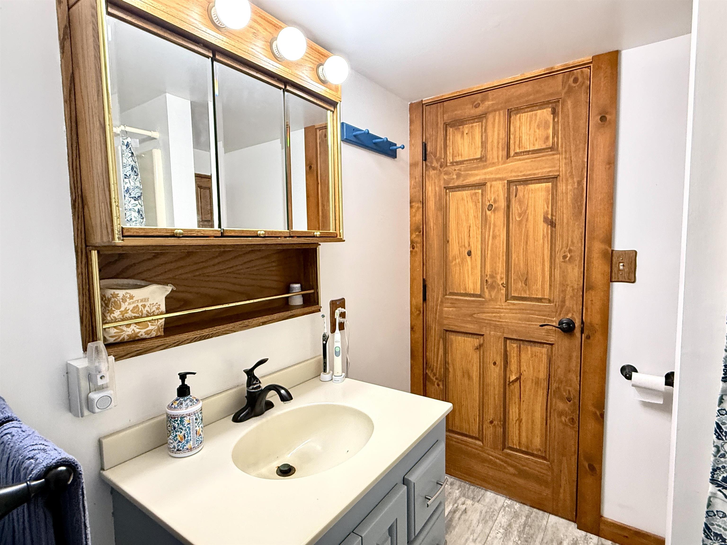 1627 Riverside Drive Gladwin, MI 48624 - Photo 35 of 53