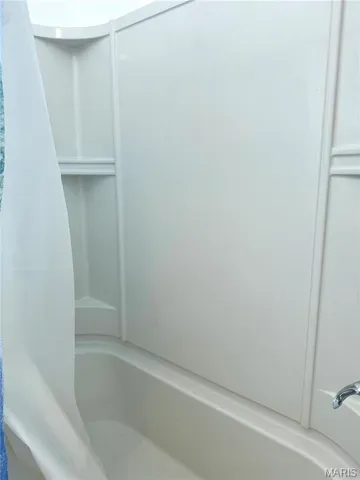 $125,000 | 905 William Street, Bowling Green, MO 63334