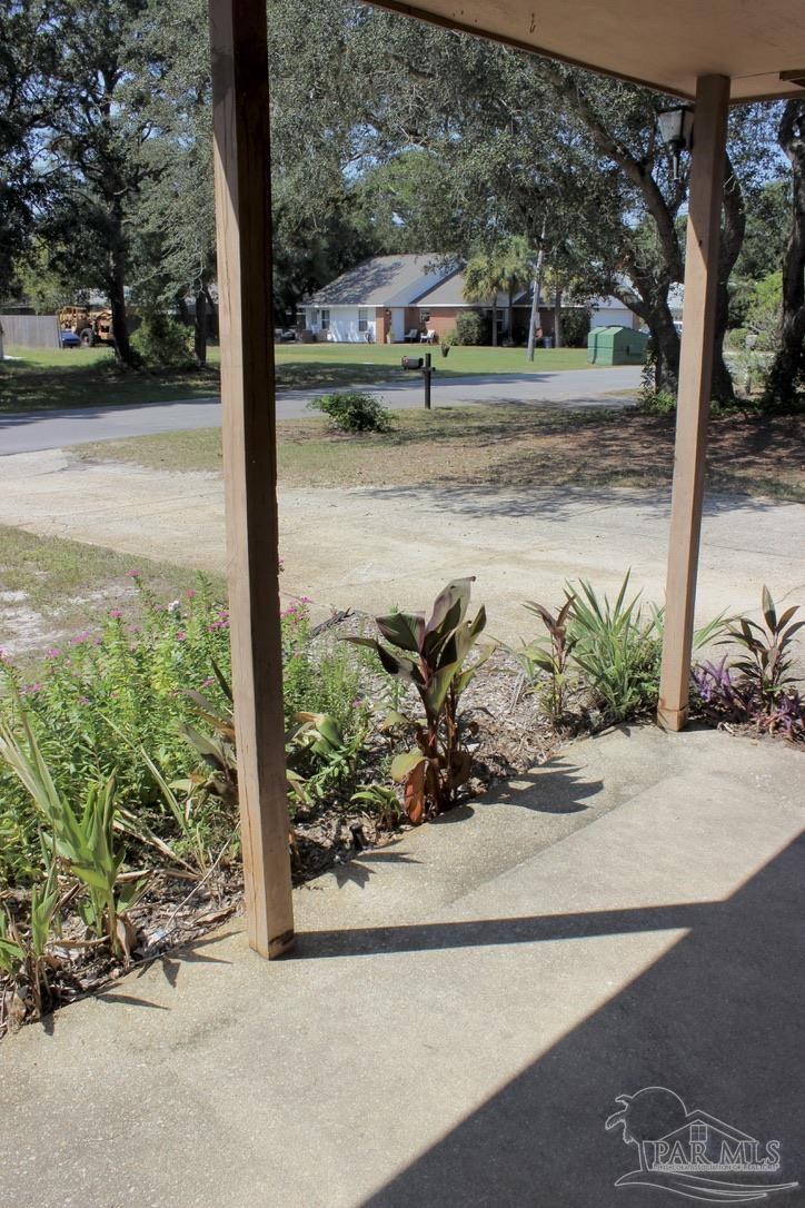 1460 Stanford Road Gulf Breeze, FL 32563 - Photo 4 of 45