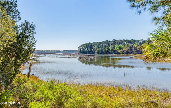 $874,900 | 2 South Oak Forest Drive, Okatie, SC 29909