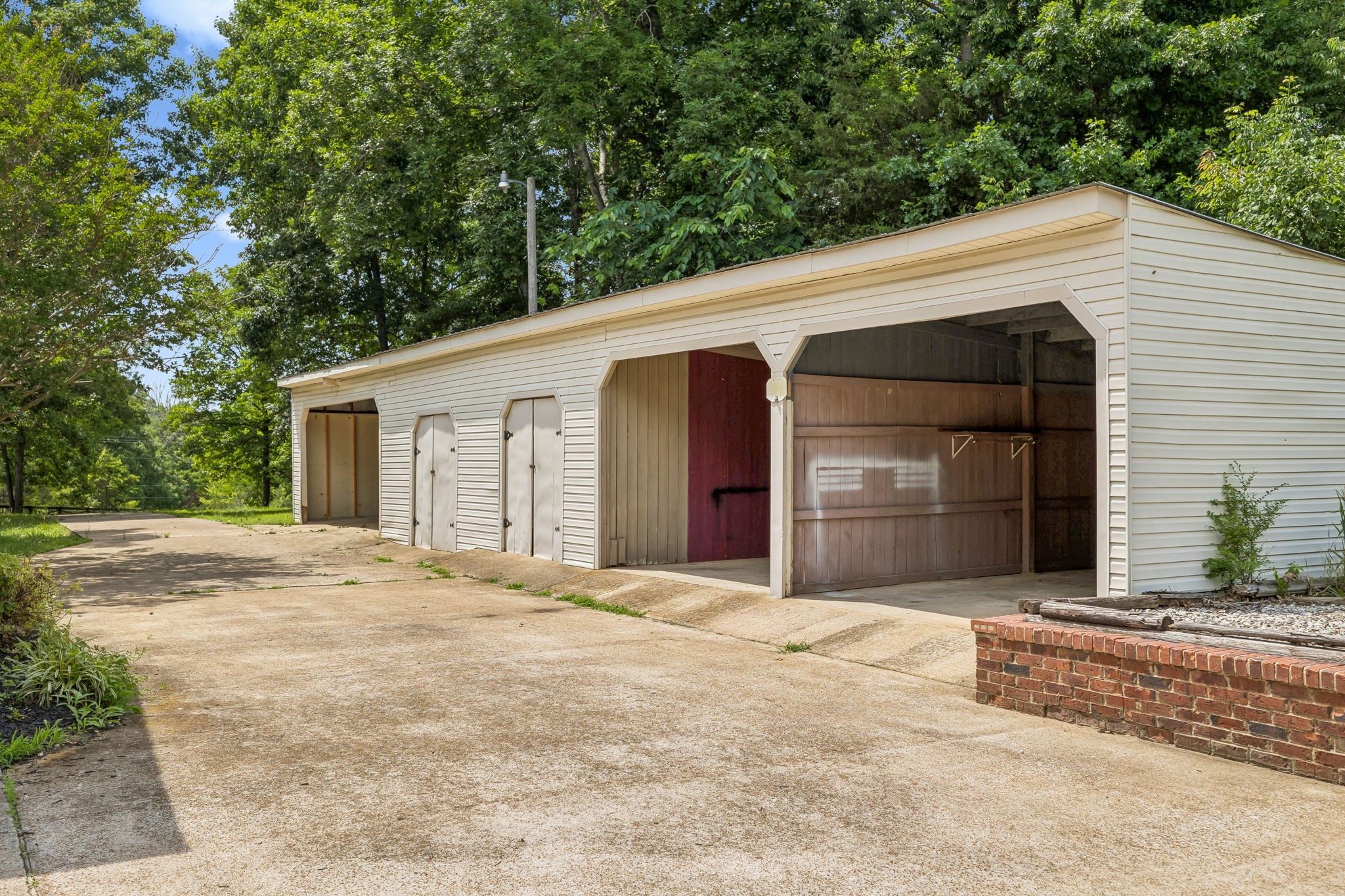 1533 Iron Bridge Road Columbia, TN 38401 - Photo 41 of 69