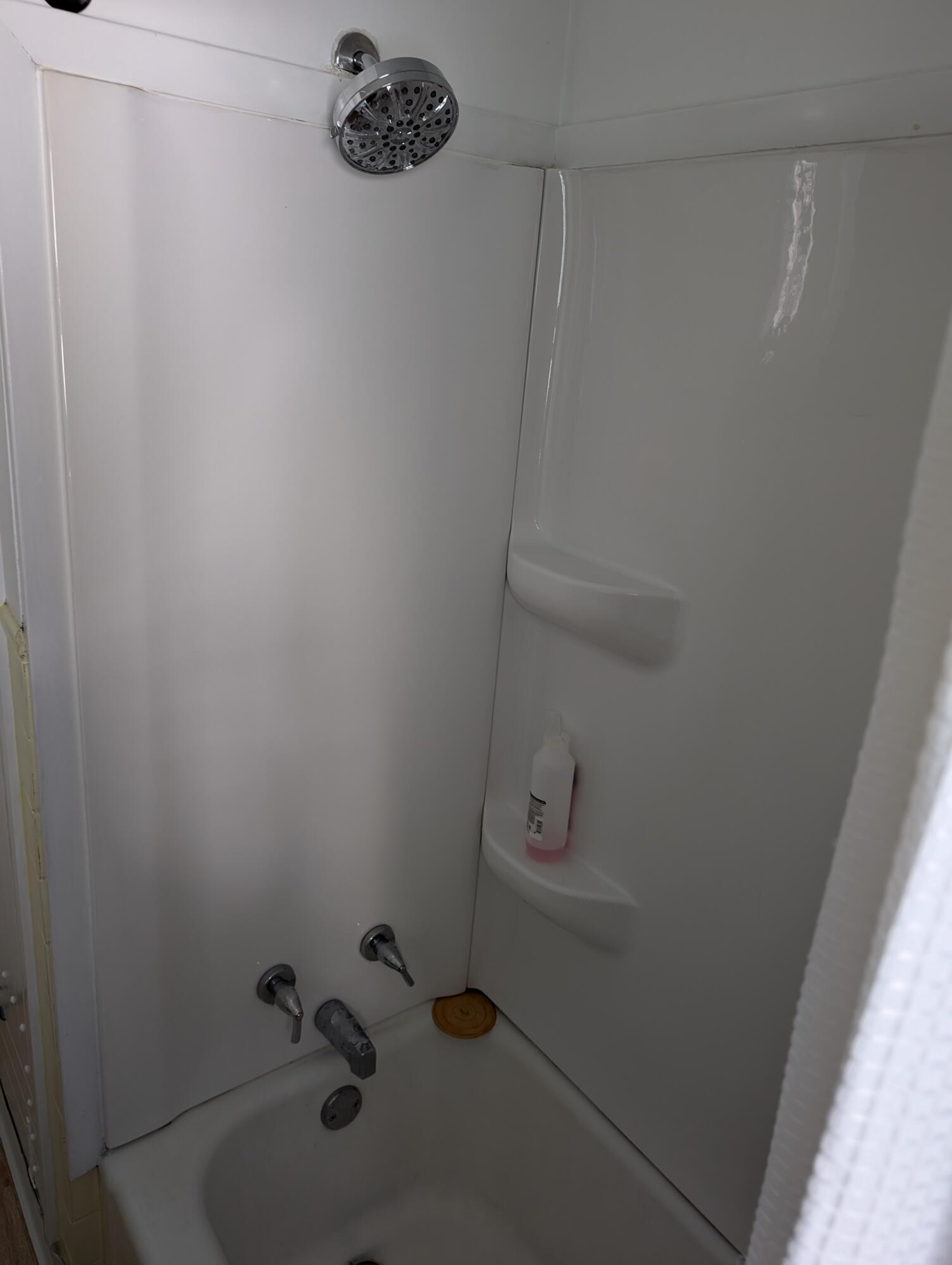 1872 Shettler Road Muskegon, MI 49444 - Photo 20 of 26 shower