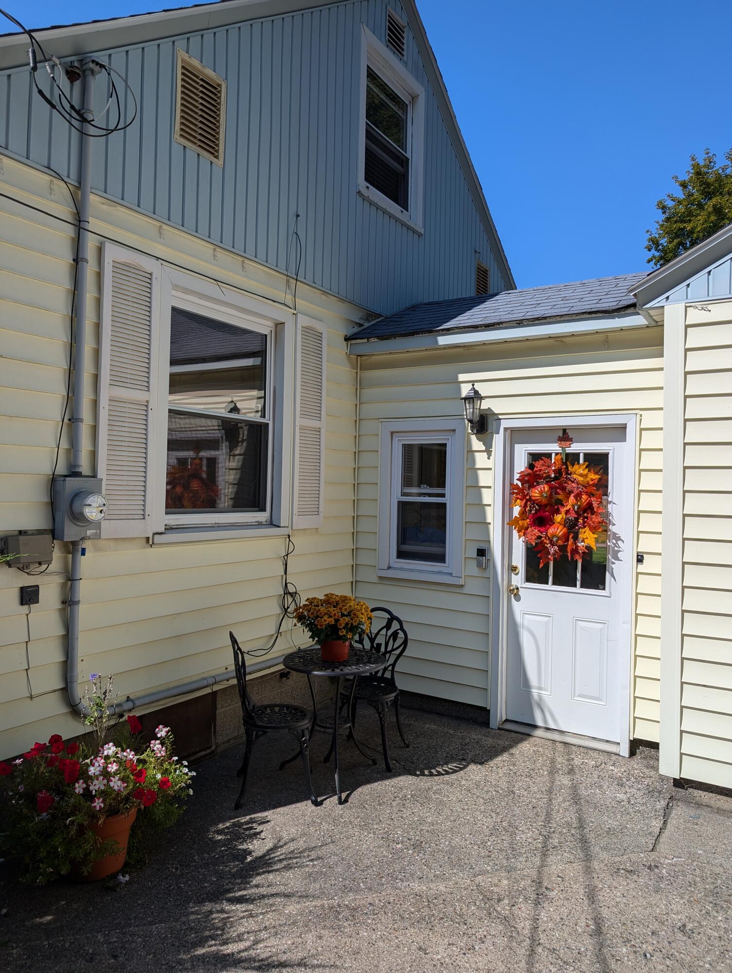 1872 Shettler Road Muskegon, MI 49444 - Photo 5 of 26 PXL_20240918_184658703