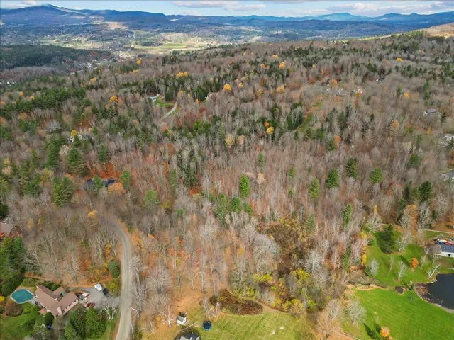 $900,000 | 0 Gilcrist Road, Stowe, VT 05672