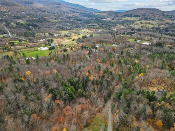 $900,000 | 0 Gilcrist Road, Stowe, VT 05672