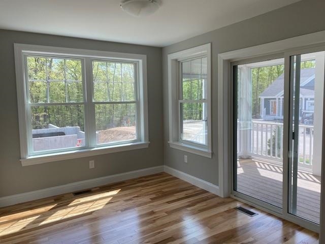 29 Cliffside Drive Auburn, NH 03032 - Photo 35 of 35