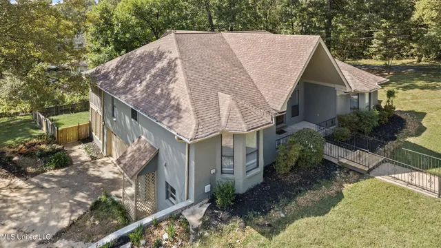 $359,900 | 8803 Howling Fox Cove, Hernando, MS 38632