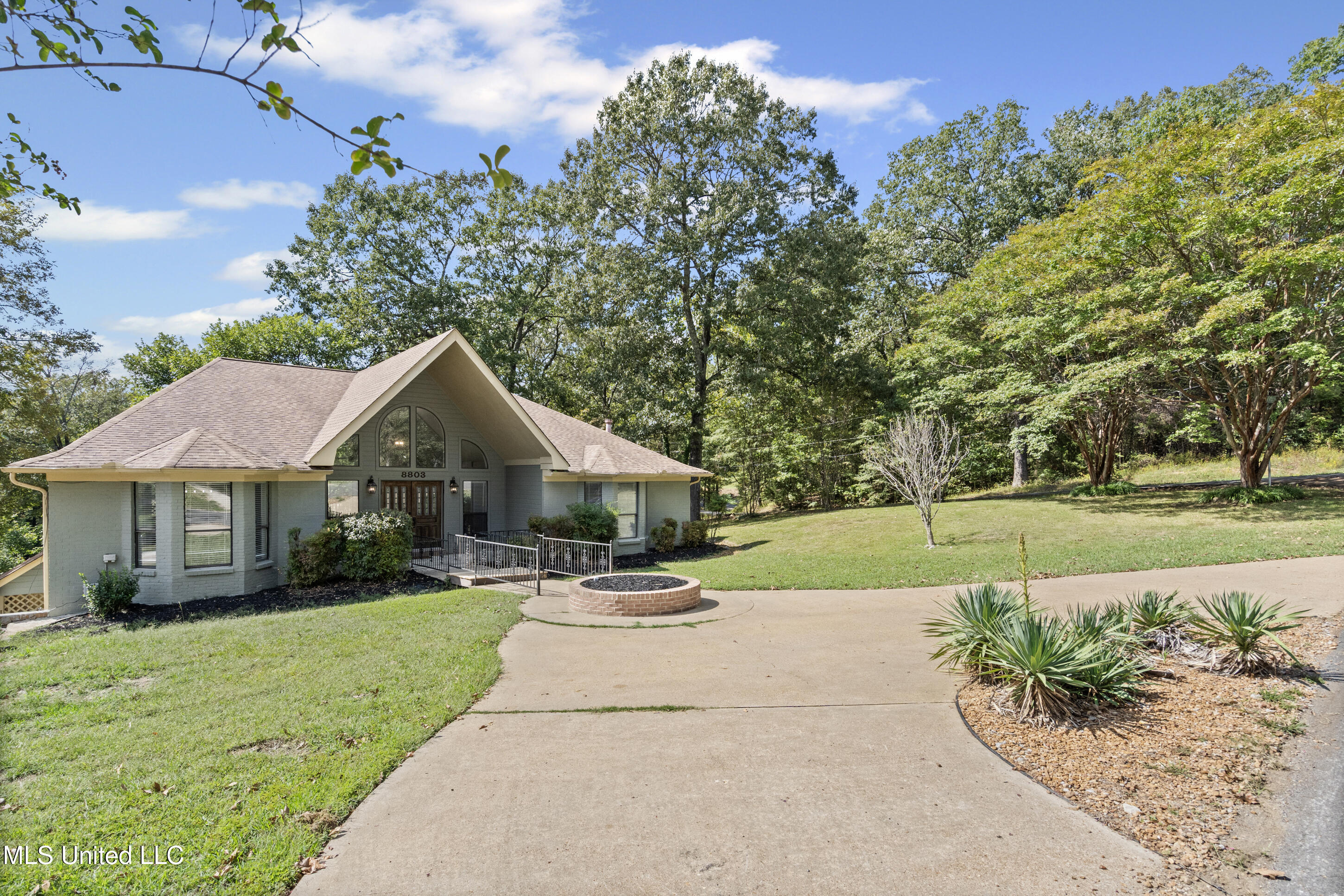 8803 Howling Fox Cove Hernando, MS 38632 - Photo 5 of 45 5__dsc0972