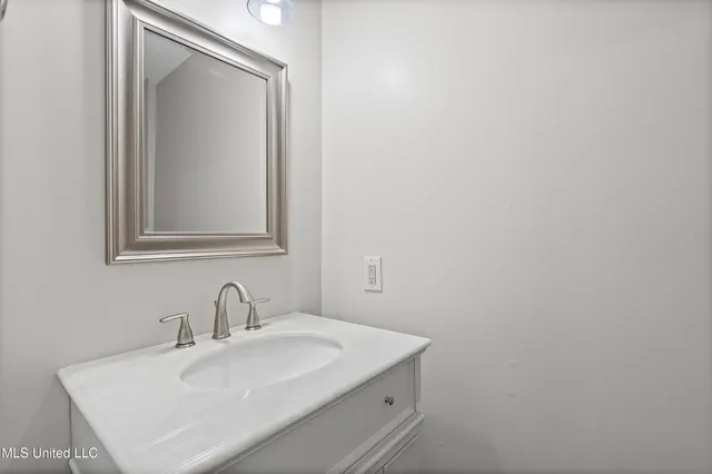 $359,900 | 8803 Howling Fox Cove, Hernando, MS 38632