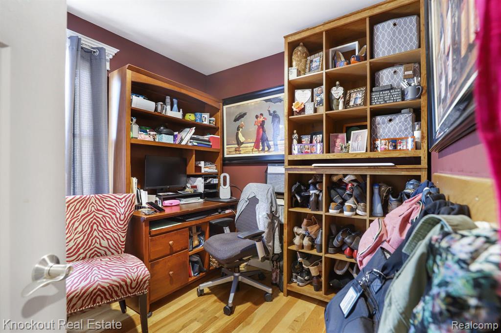 4915 Barnes Road Millington, MI 48746 - Photo 27 of 67 Gallery Image 27